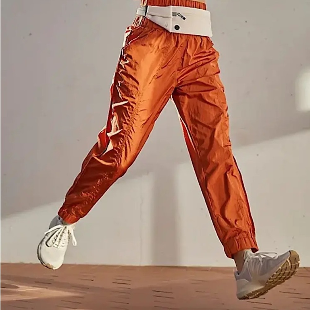 New 🍇 FREE PEOPLE movement the way home joggers